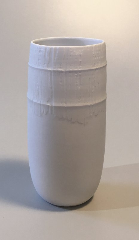 Vase - weiß - Relief - 20,5 x 8,5 cm